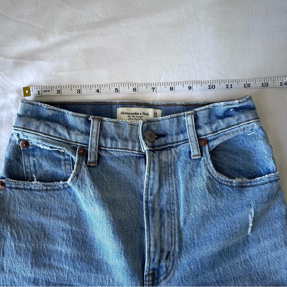 Abercrombie & Fitch 90s Ultra High Rise Straight Jeans - 24L - Picture 7 of 10